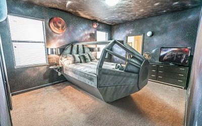 Star Wars home decor in Orlando impresses fans and gets famous on Airbnb