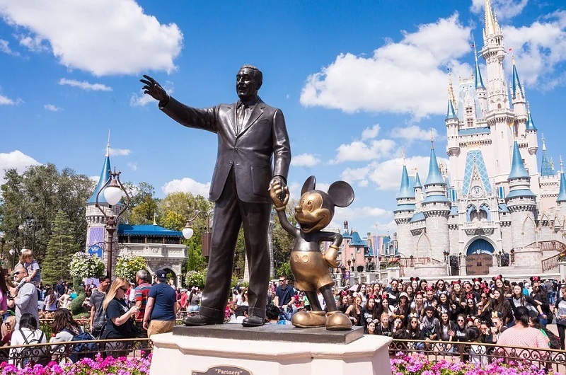 Disney Employees Begin to Move from California to Florida